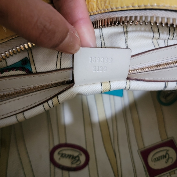 RARE Authentic Gucci Horsebit Bamboo Enamel Patent bag